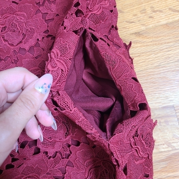 Lovers + Friends XS Lily High Neck Floral Lace Dress in Wine - Picture 9 of 9